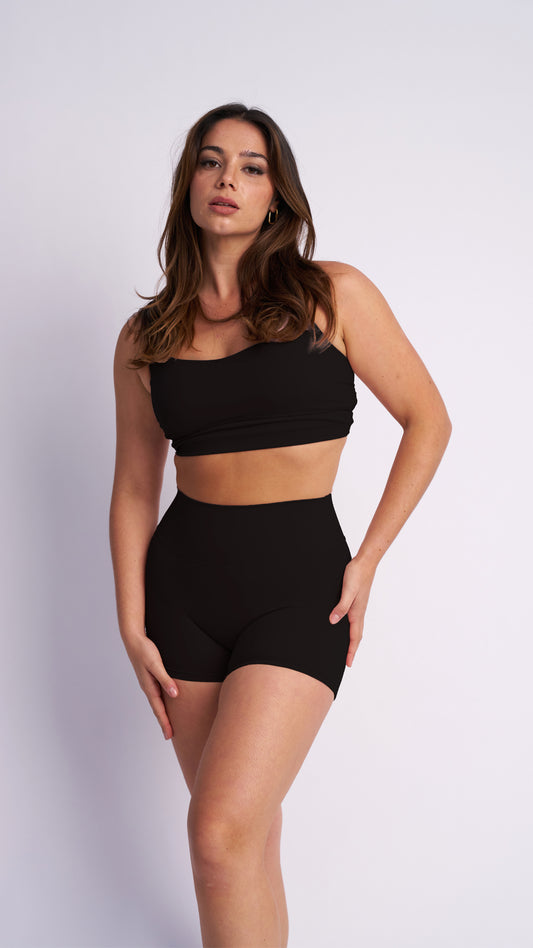Aerolux Fabric: Scrunch Bike Shorts Black
