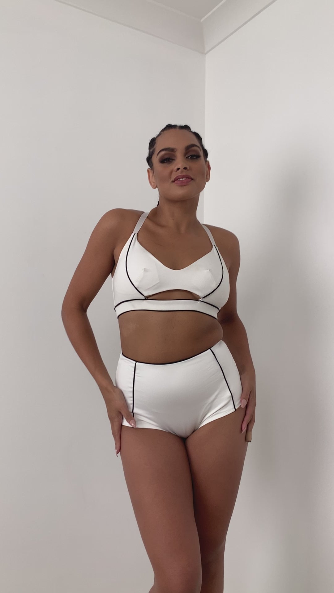 Missy High Waist - Piping Detail High Waist Recycled Bottom White