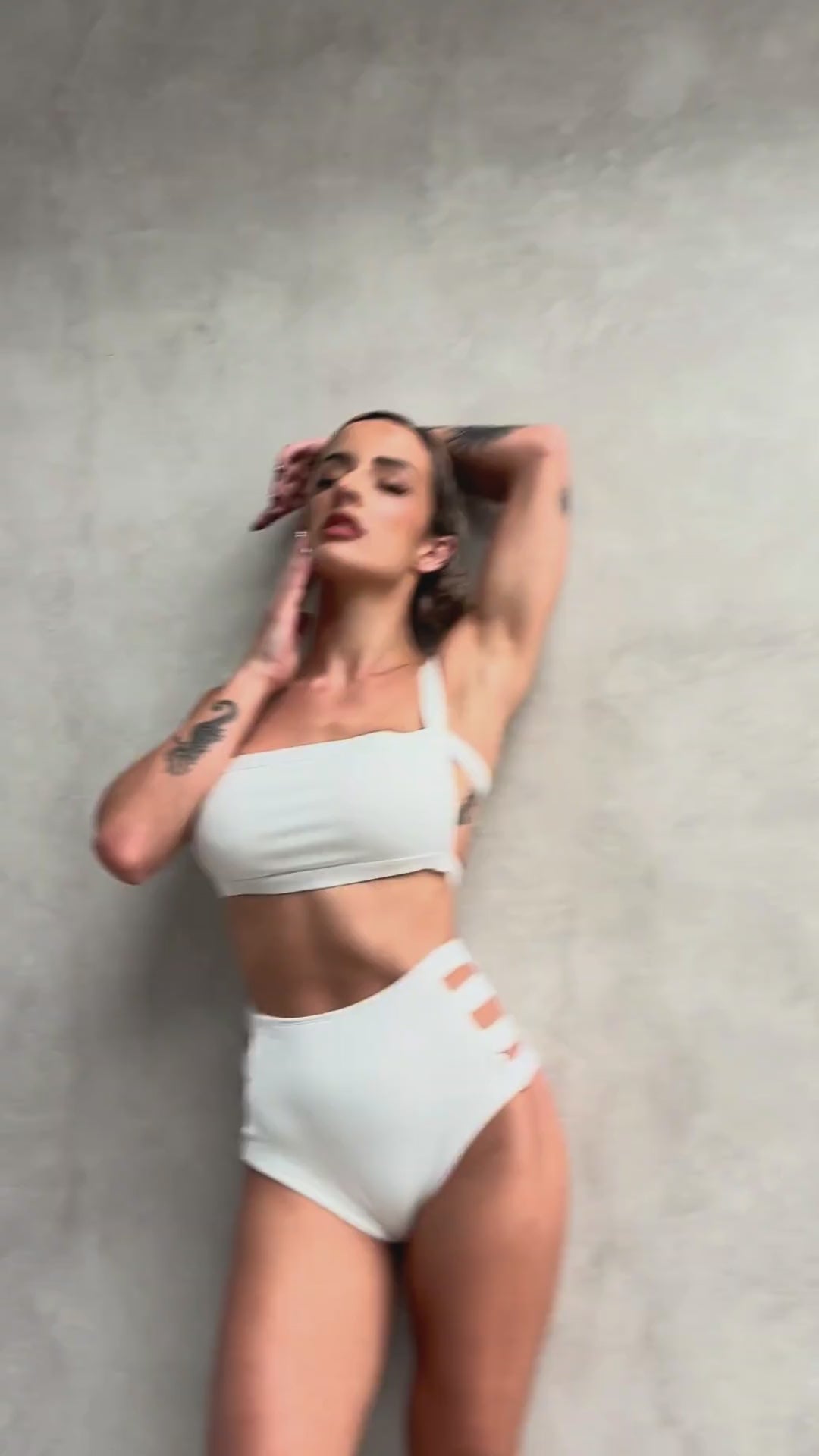 Clover Side Strap High Waist Bottoms White